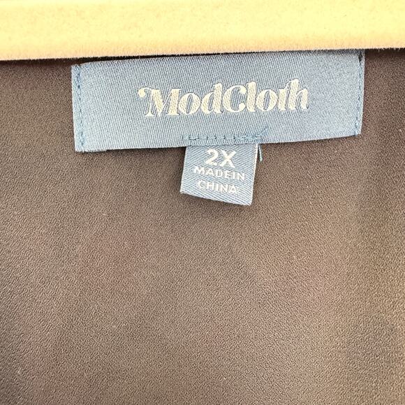 Modcloth Womens Bali Breeze Wrap Dress Size 2X Floral Retro Flowy Chiffon Black - Picture 3 of 9